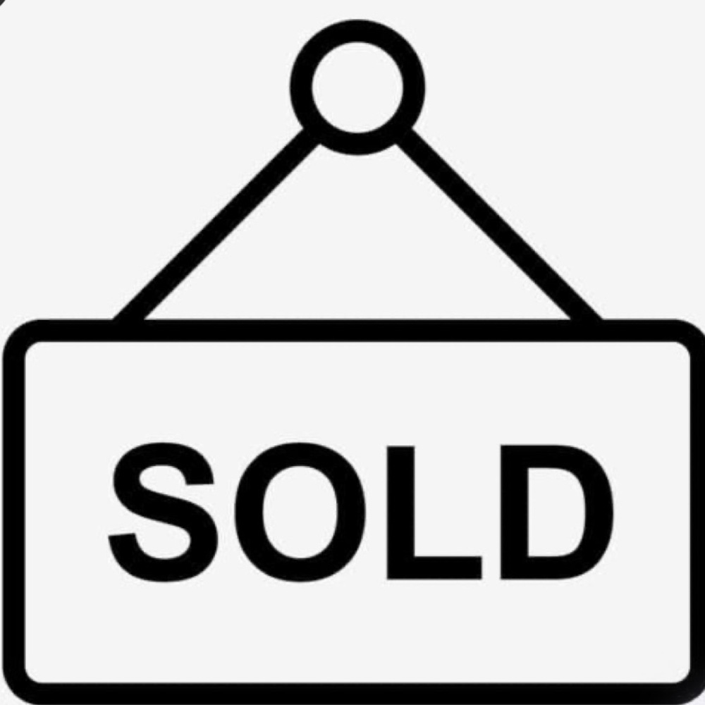 women’s Sz 6 NWT wide leg, baggy blue jeans